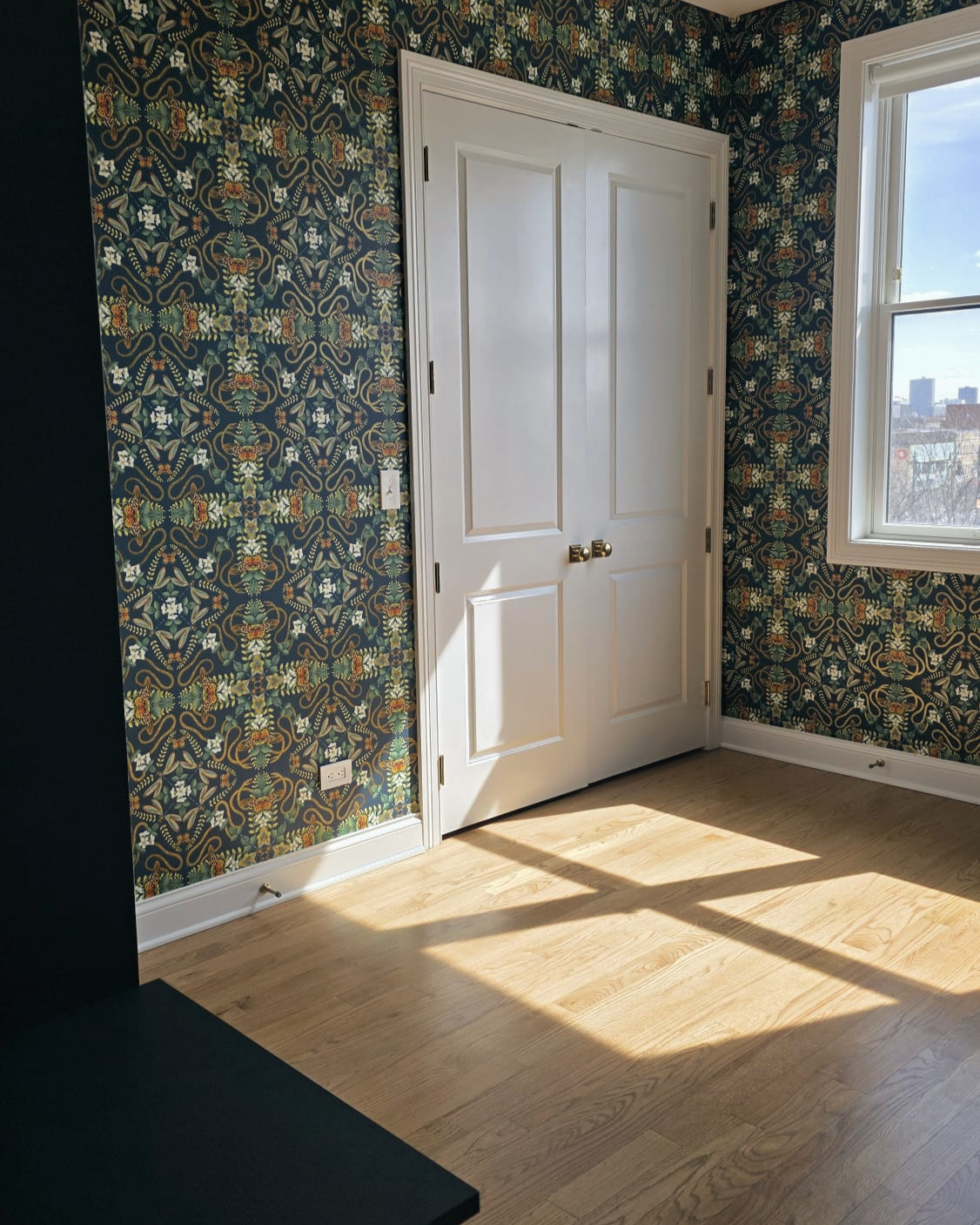 Bedroom interior finish project by FM Flooring Company Inc.